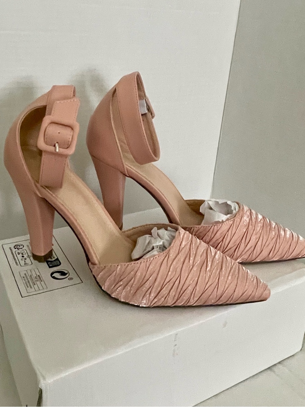 New Women's Blush Pink Pointed-Toe Ankle-Strap Heels Sz 8.5